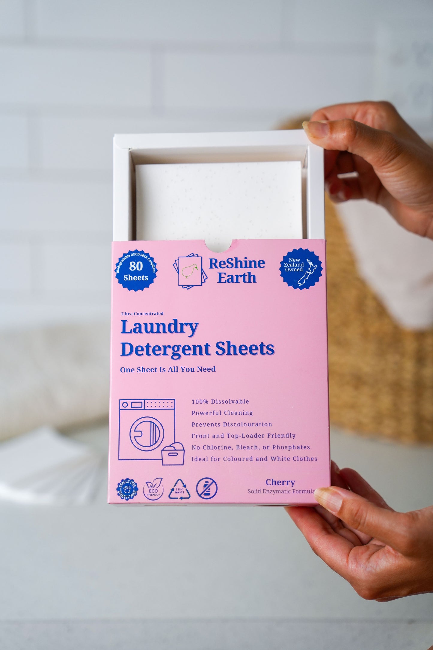 Value Pack, Cherry Laundry Detergent Sheets, 240 Washes